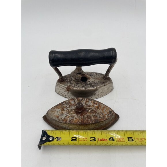 Antique Dover Sad Iron Wooden Handle Detachable Base - Picture 6 of 7